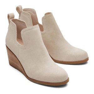 Toms Kallie wedge Size 7